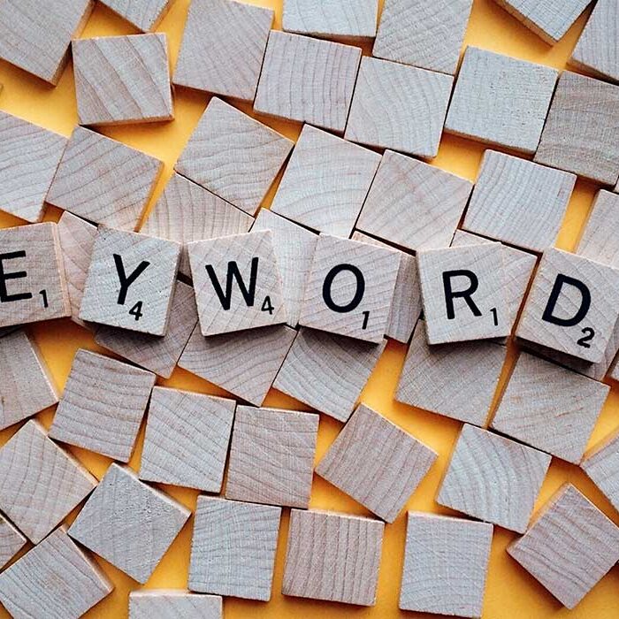 illusmart-keywords-letters